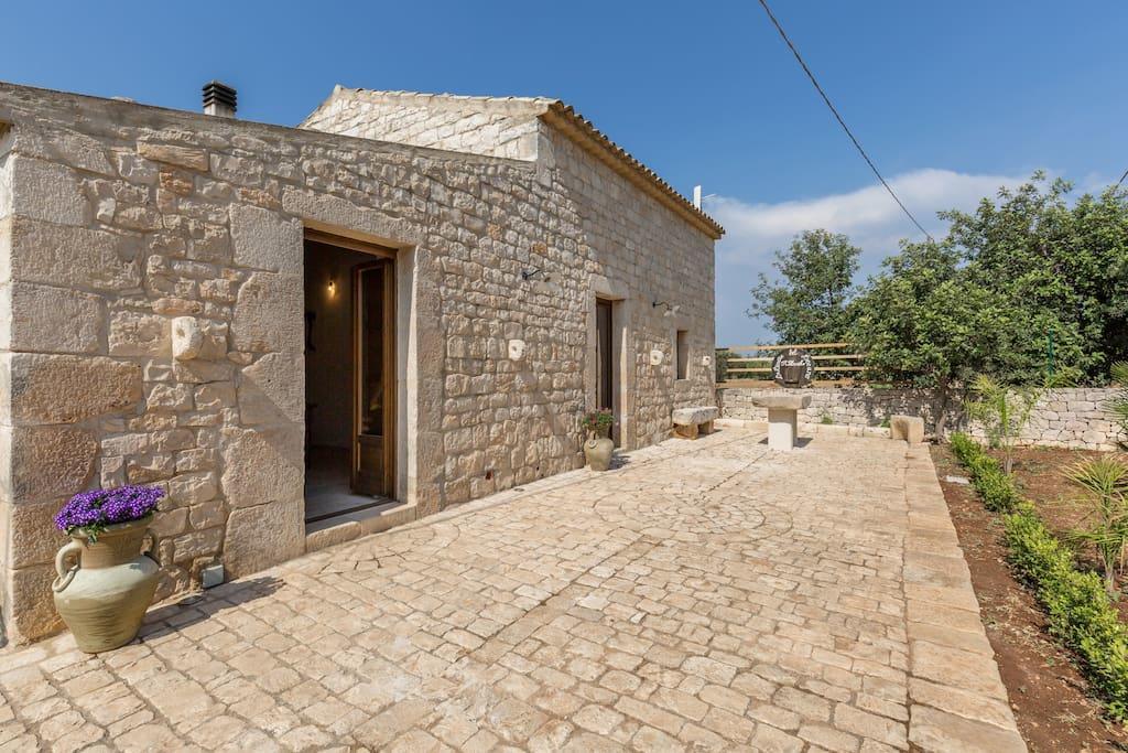La Dimora Del Decano Villa Шикли Екстериор снимка