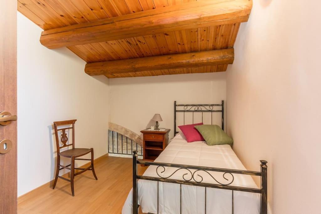 La Dimora Del Decano Villa Шикли Екстериор снимка