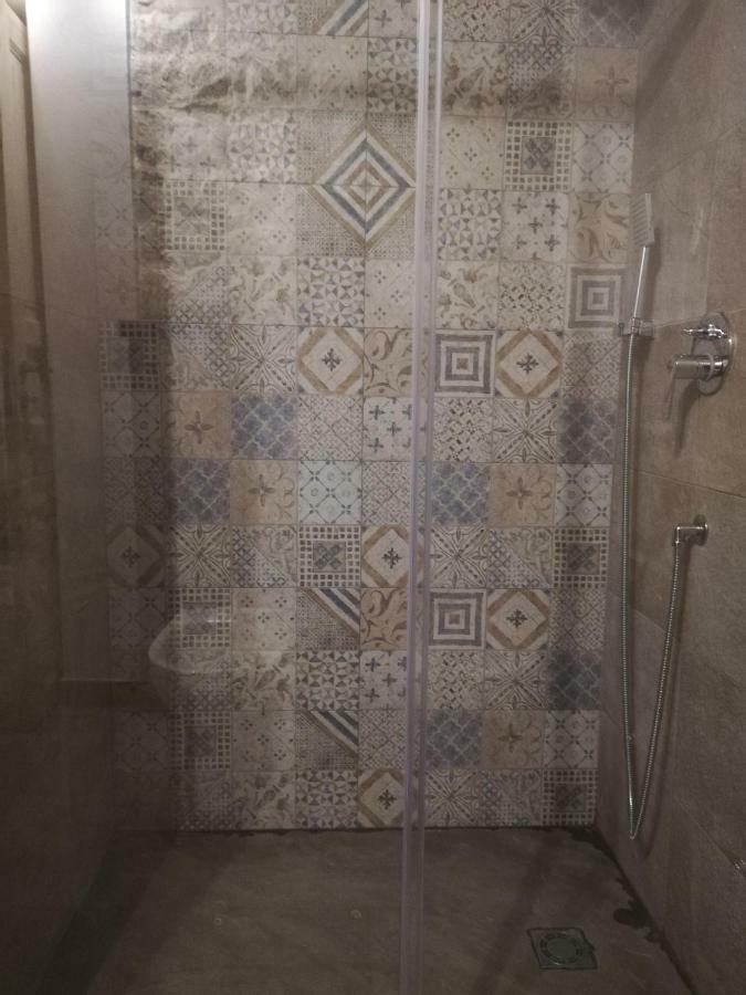 La Dimora Del Decano Villa Шикли Екстериор снимка